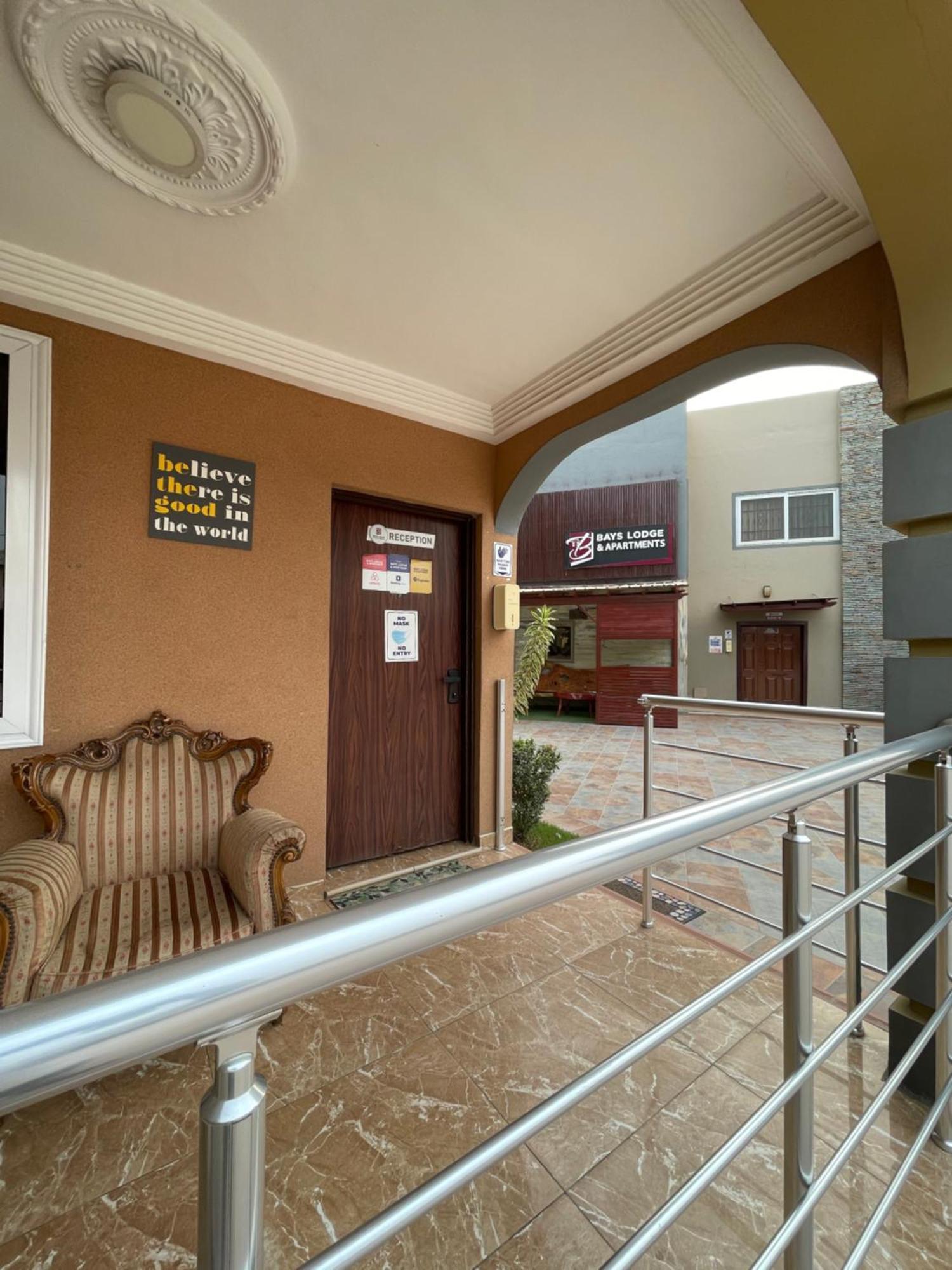 Bays Lodge, Акра Екстериор снимка